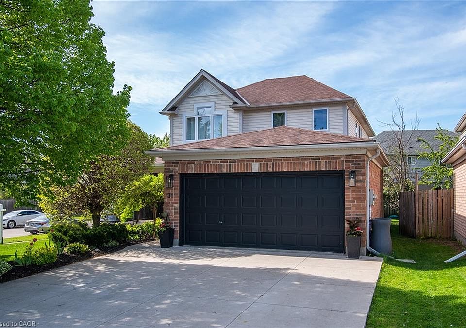 1st image of 31 Adler Dr