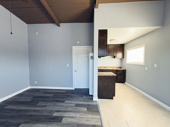 4th image of 6620 Selfland Ave