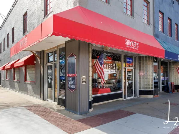 101 W Main St, Independence, KS 67301