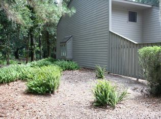 20 Sailmaster Cmn, Hilton Head Island, SC 29928