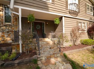 2607 Scenic Dr SE, Huntsville, AL 35801