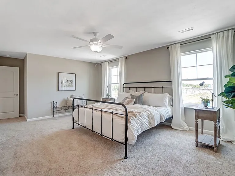 4134 Silver Oak Way — Photo 8