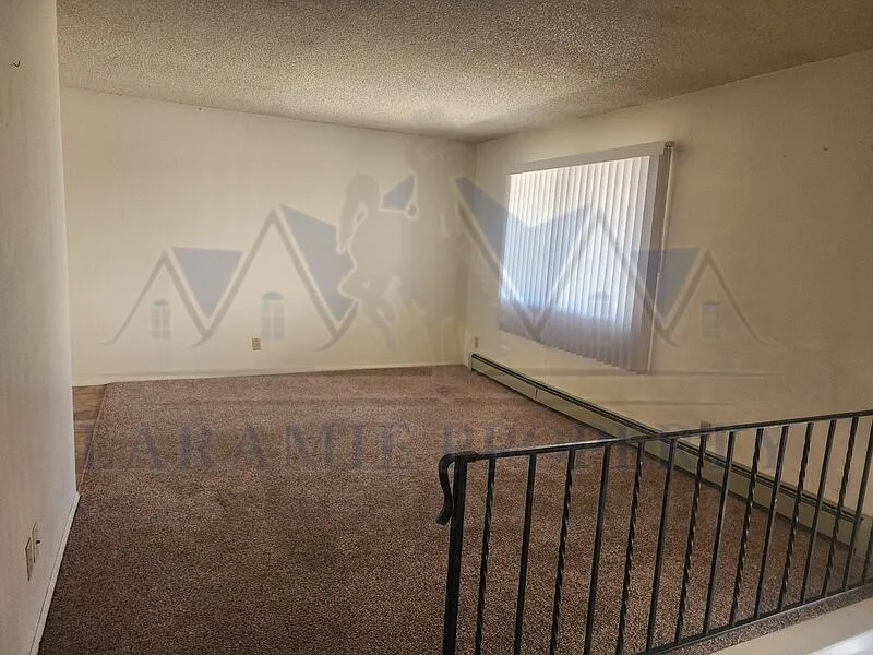 2 bed, 1.5 bath, $1,149 — Photo 4