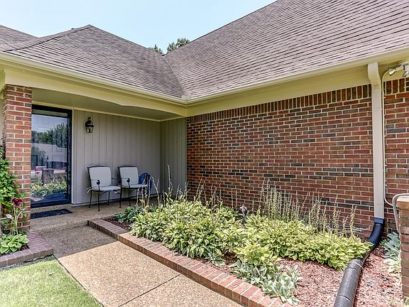 2nd image of 8247 Crimson Creek Dr
