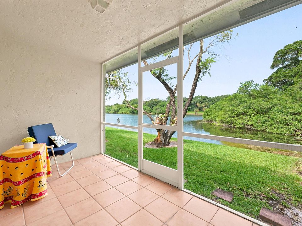 1st image of 10432 Lake Vista Circle