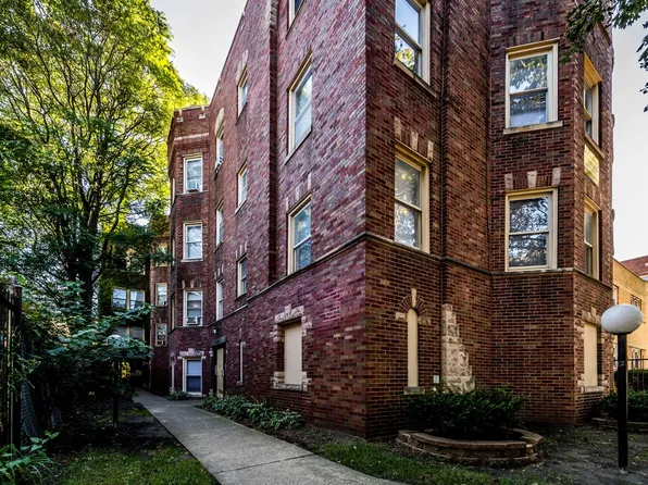 7939 S Dobson Ave Chicago, IL 60619