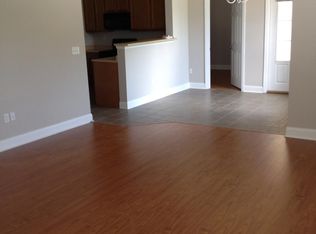 900 Dean Lee Dr APT 104, Baton Rouge, LA 70820