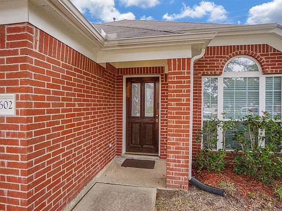 3rd image of 2602 Creek Arbor Cir