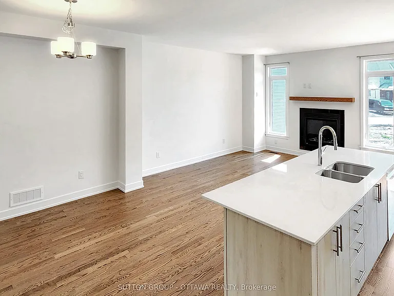 274 Darjeeling Ave — Photo 8
