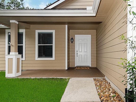 2nd image of 139 S Vesper Bend Cir
