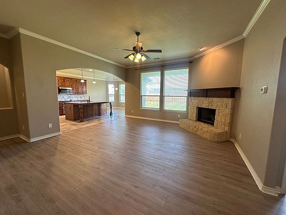 5th image of 1121 Little John Dr