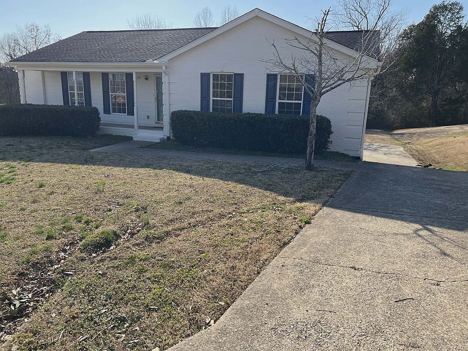 1st image of 209 Eisenhower Dr