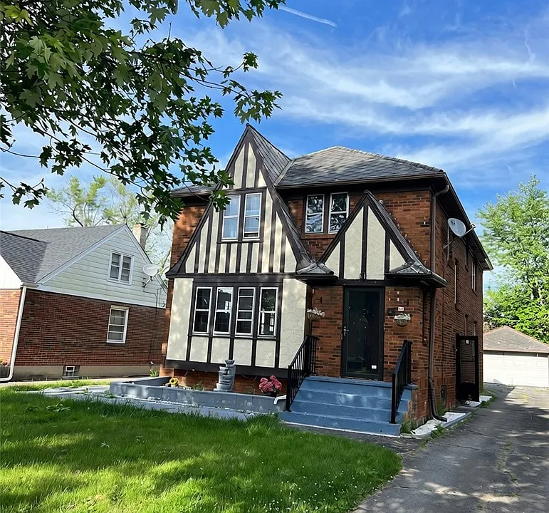 81 Concord Dr