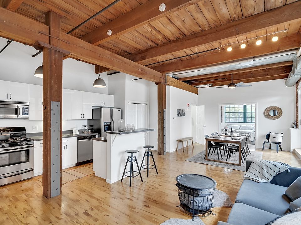 1st image of 210 Broadway APT 106