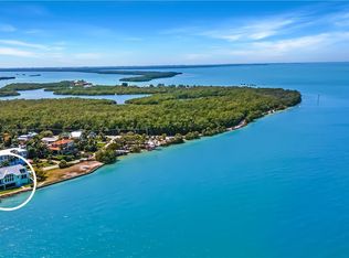 1558 & 1545 San Carlos Bay Dr, Sanibel, FL 33957
