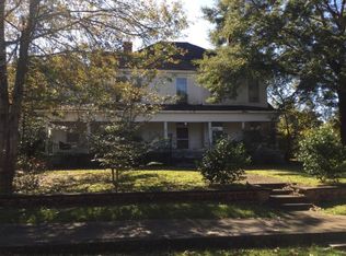 609 W Tallassee St, Wetumpka, AL 36092