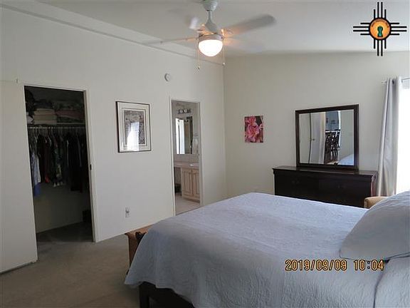 3rd image of 1501 Coleman St #T