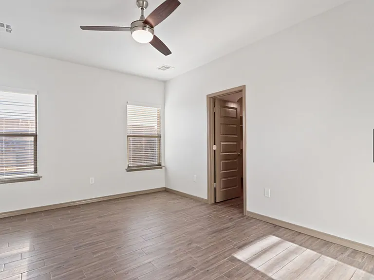 4028 Apache Pine Pl #B — Photo 6