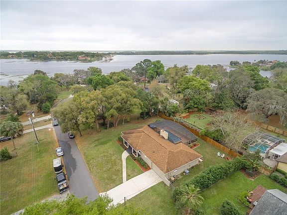 4th image of 13237 Shore Dr