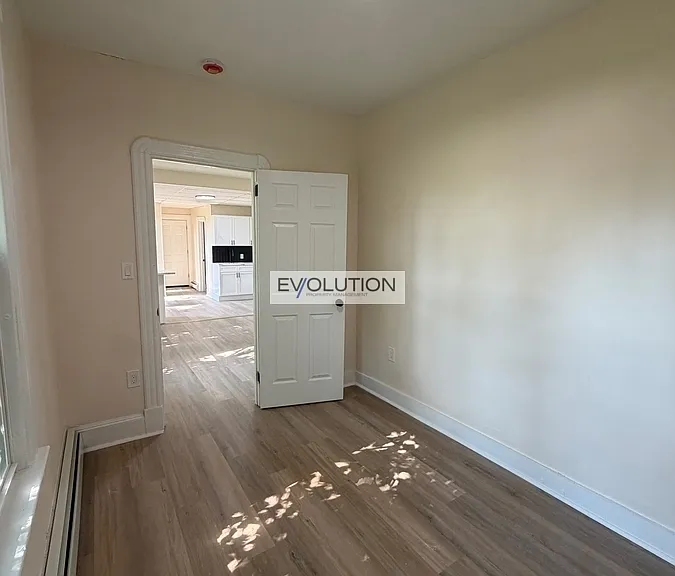 906 Park St #3W — Photo 12