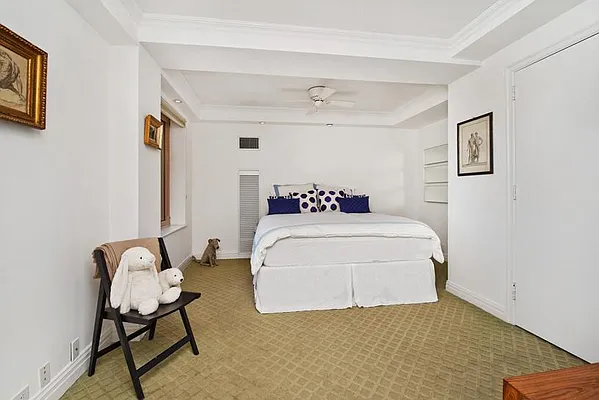 Rented by Keller Williams NYC | media 24