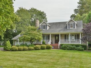 18 Van Riper Ave, Montville, NJ 07045