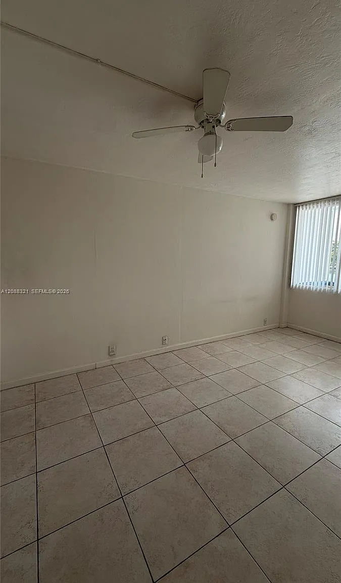 Amd Pl Of 2nd Ocean Front — Photo 4