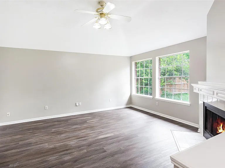 6842 Moss Boulder Dr — Photo 14