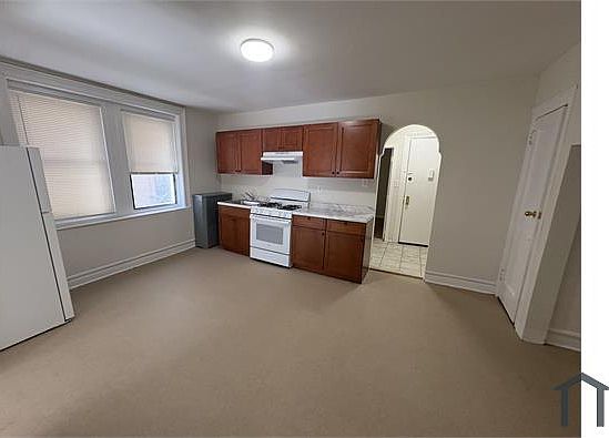 1st image of 1264 Manor Ave #The