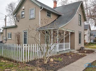 858 Maple Ave, Findlay, OH 45840
