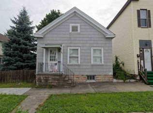 1542 7th Ave, Watervliet, NY 12189
