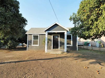 1290 W Putnam Ave, Porterville, CA, 93257