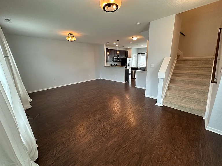 4976 Almandine Ave — Photo 15
