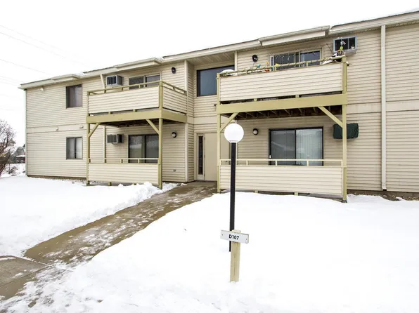 2204 Valleyhigh Dr NW #D108, Rochester, MN 55901