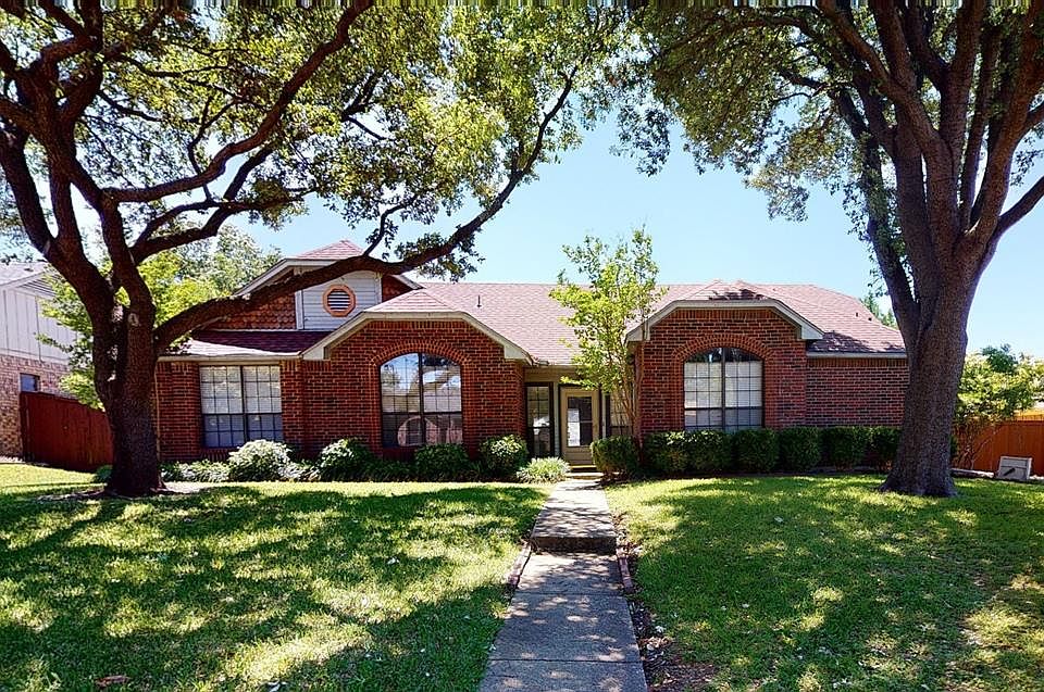 1st image of 2004 Oakbluff Dr