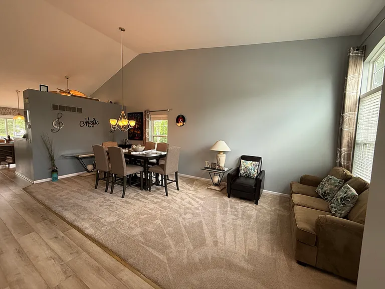 Living/Dining Room