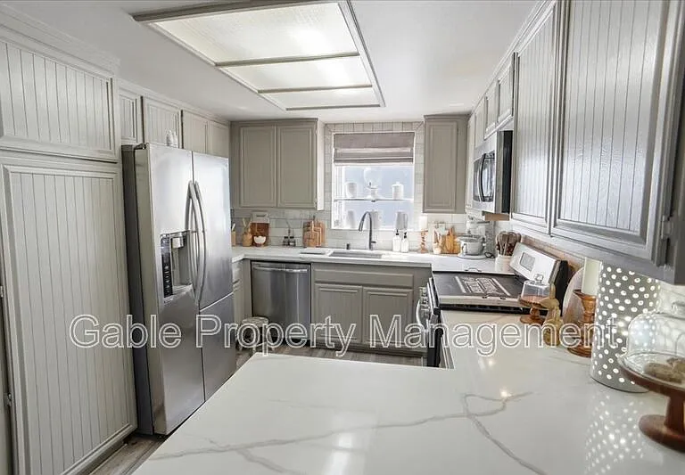 20305 Rue Crevier #585 — Photo 6