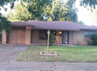 809 E 5th St, Roswell, NM 88201