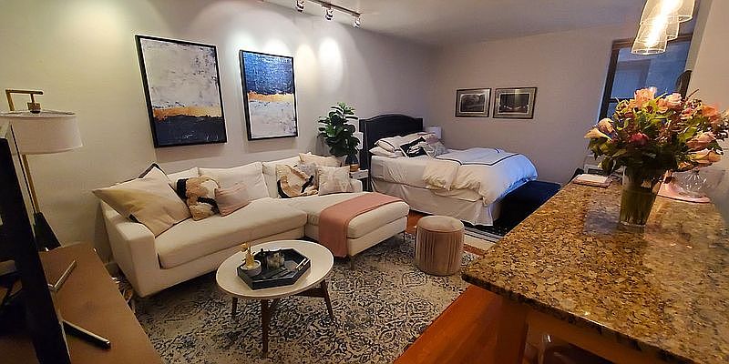 1st image of 350 E 54th St APT 2L