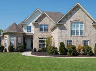 730 Starpoint Dr, Gallatin, TN 37066