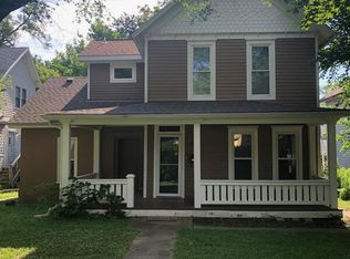 1336 Massachusetts St, Lawrence, KS 66044