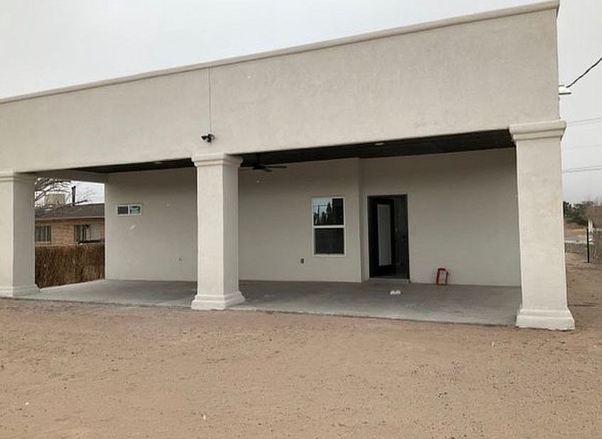 2nd image of 620 Lomaland Dr
