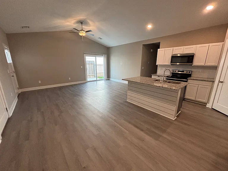9210 E Wassall St — Photo 5