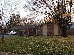 1st image of 905 Briarwood Dr