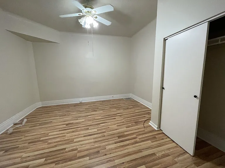 332 Stratford Ave — Photo 18