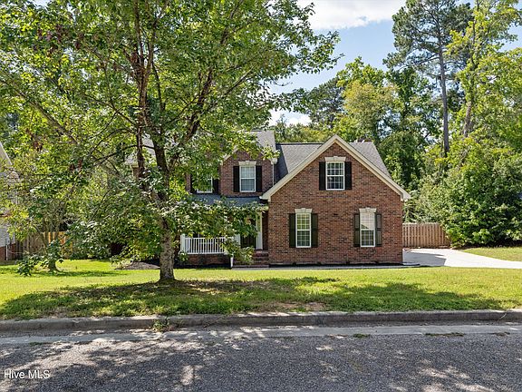 4th image of 642 Hamden Drive