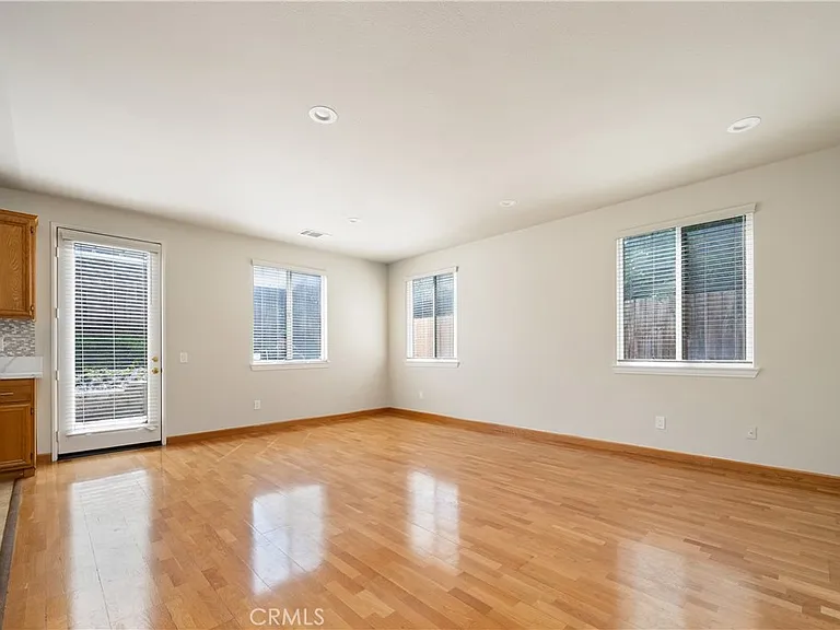 17526 Orangetree Dr — Photo 3