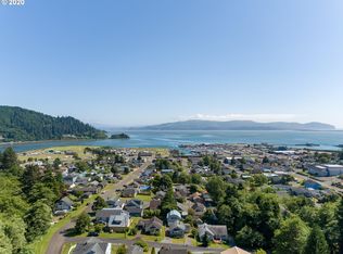 Holly Ave, Garibaldi, OR 97118