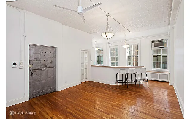 Rented by Douglas Elliman | media 6