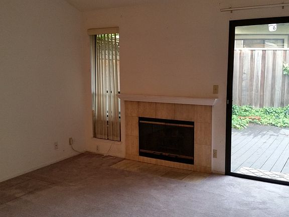 2nd image of 209 Saratoga Ave